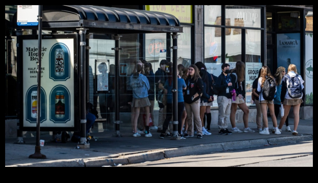 Ιστορίες στάσεων λεωφορείου: Προσωπικές αφηγήσεις από επιβάτες εν κινήσει