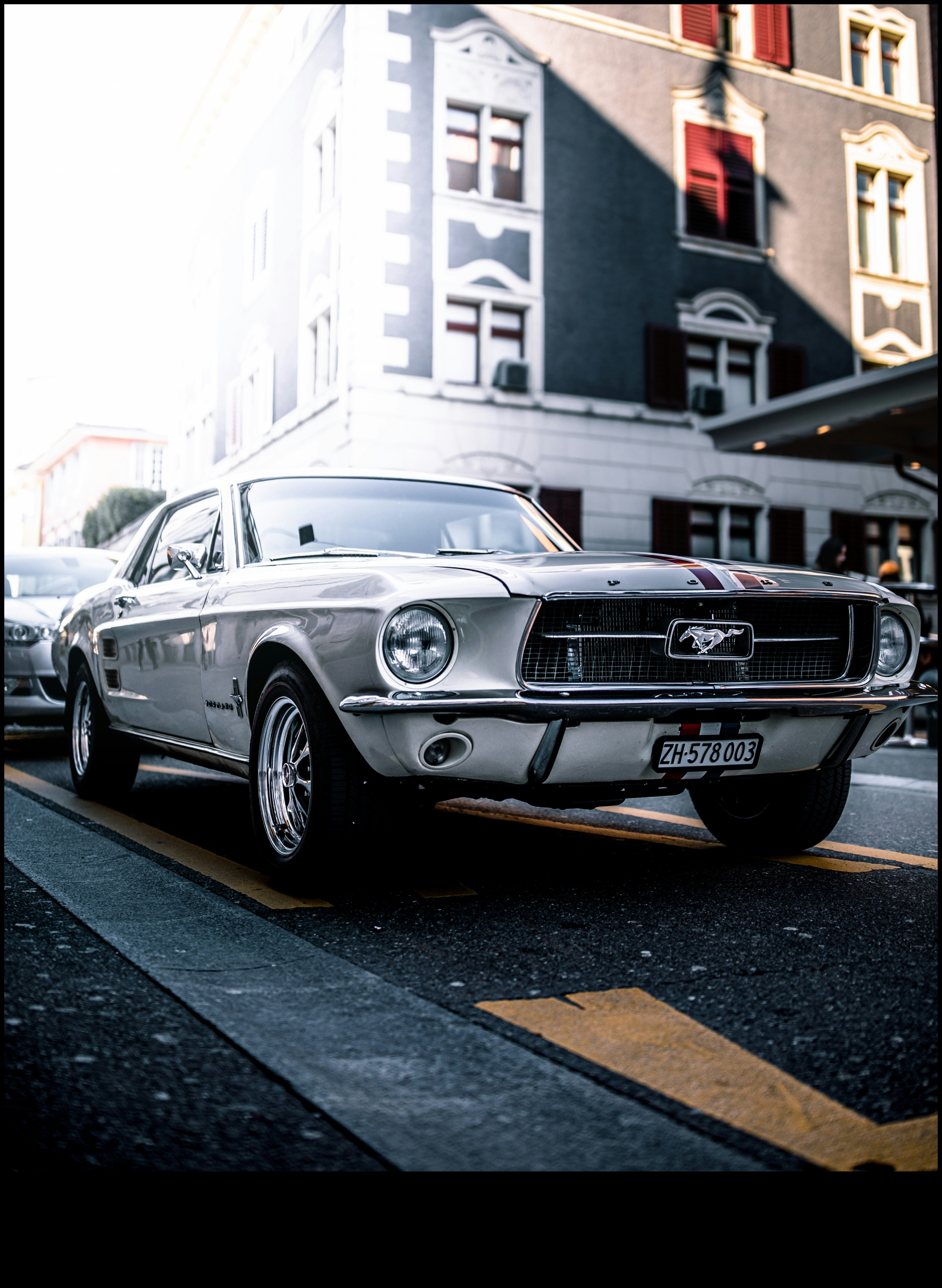 Vintage Vibes: Εξερευνώντας τη γοητεία των αποκαταστάσεων κλασικών αυτοκινήτων